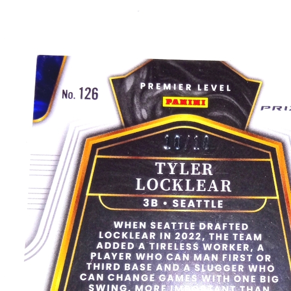 Tyler Locklear Premier Level Gold Flash Prizm /10 2023 Panini Select Baseball - Picture 3 of 3